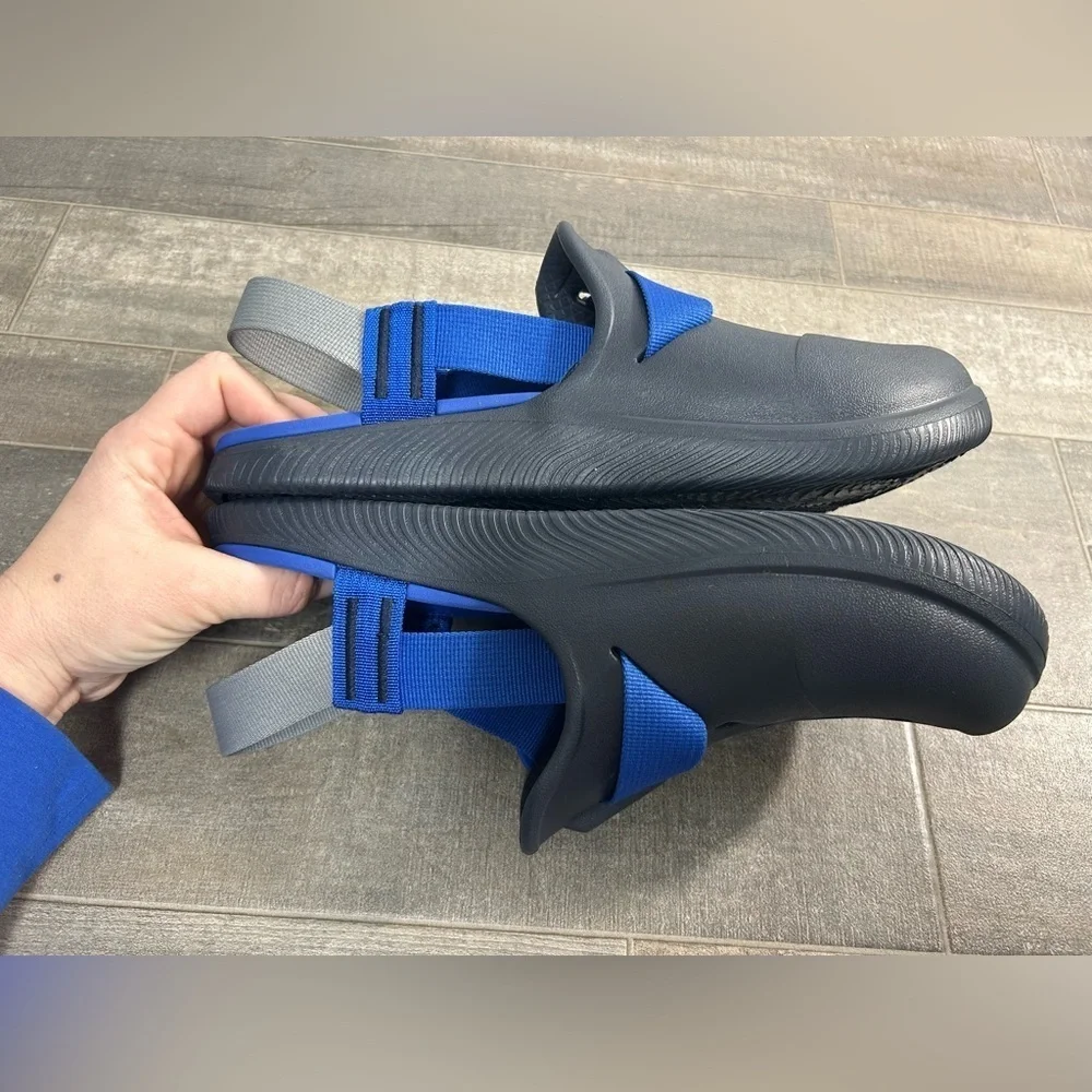 Chacos Chillos Men’s Clog Navy